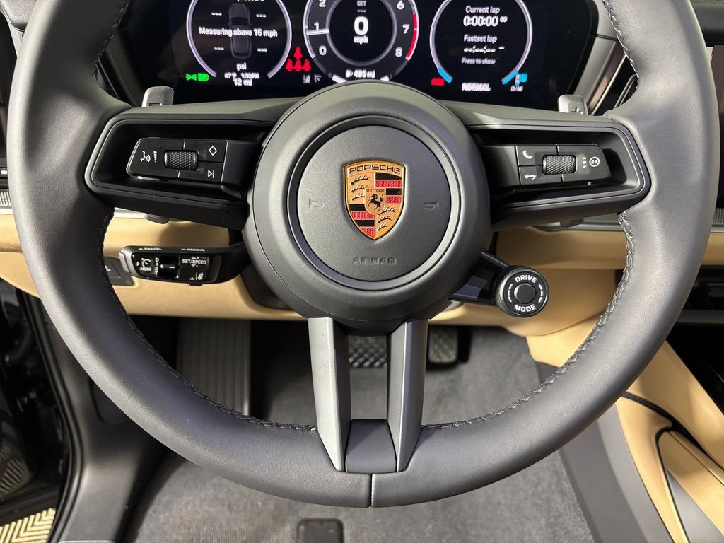 Certified 2026 Porsche Cayenne AWD/4WD image 24