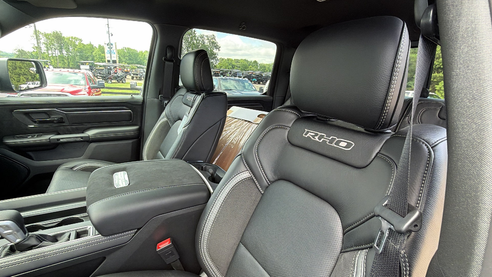 New 2026 RAM 1500 RHO AWD/4WD image 17