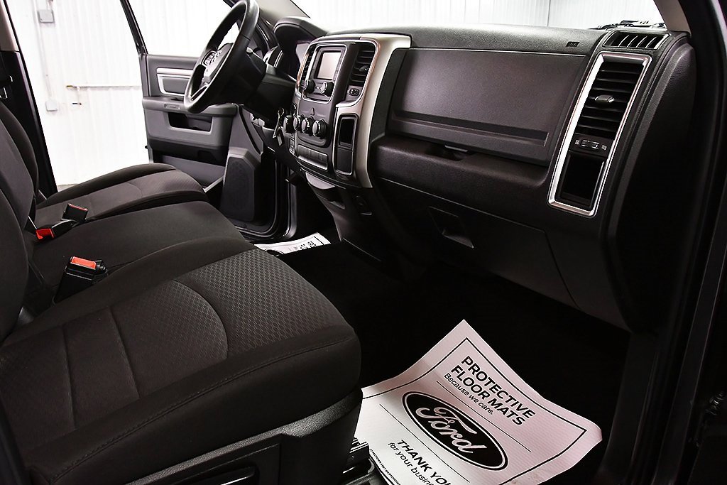 Used 2020 RAM 1500 Classic Warlock image 28