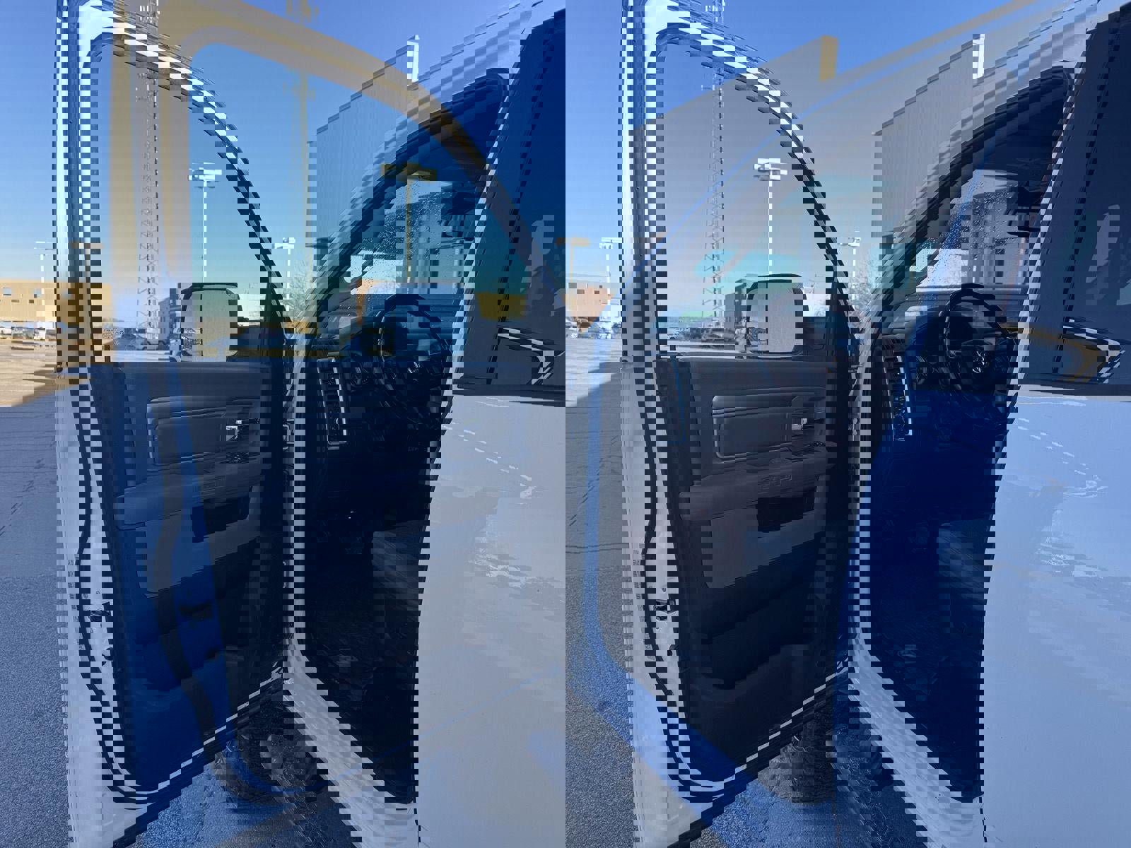 Used 2017 RAM 3500 Big Horn w/ Sport Appearance Group image 11