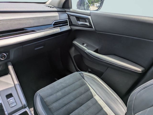 Used 2024 Mitsubishi Outlander SE FWD image 18