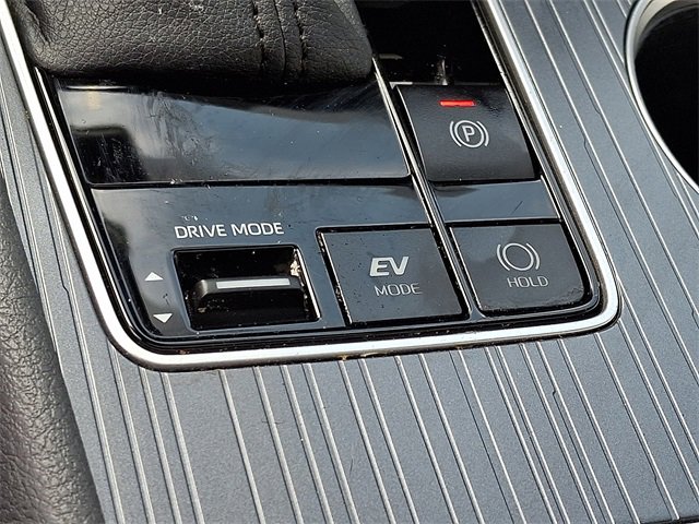 Used 2023 Toyota Sienna XSE w/ XSE Plus Package image 25