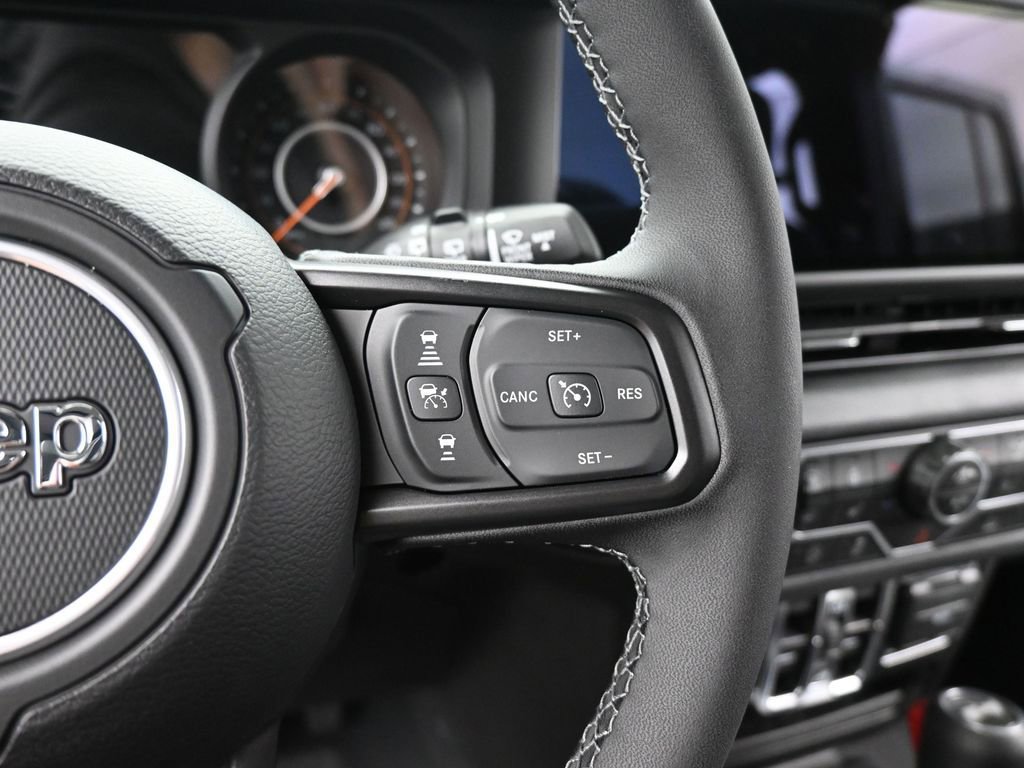 New 2025 Jeep Wrangler Sport S image 32