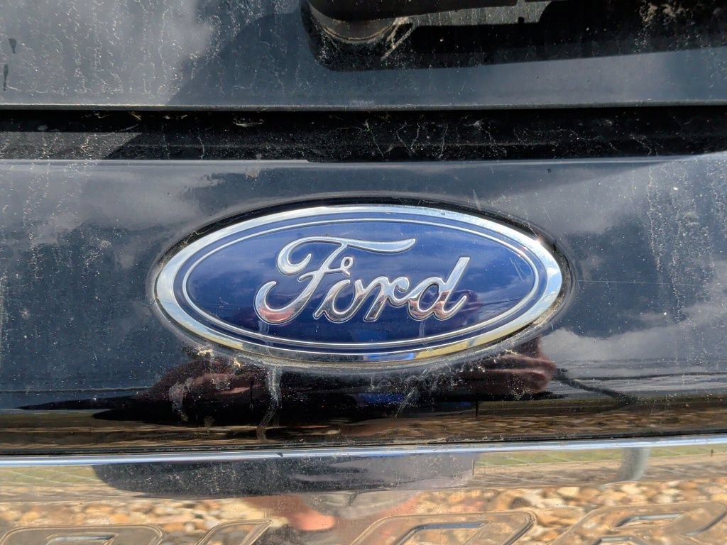 Used 2020 Ford Explorer XLT w/ Equipment Group 202A AWD/4WD image 10