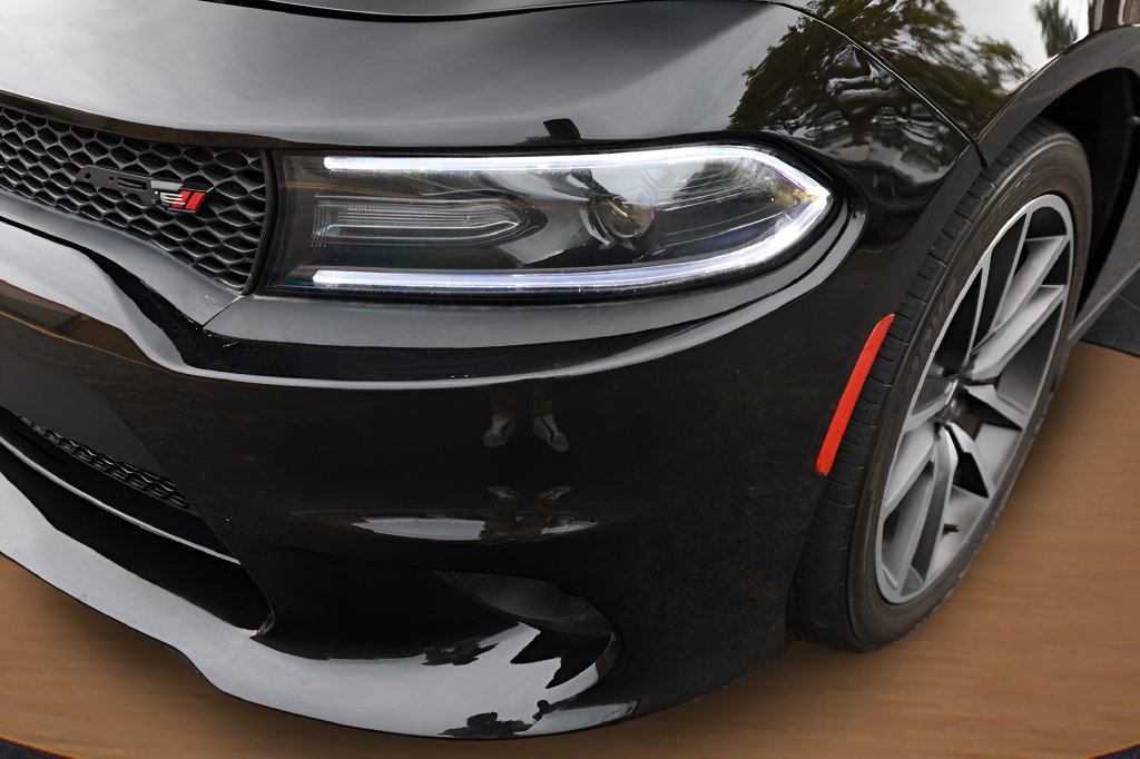Used 2021 Dodge Charger R/T w/ Plus Group RWD image 5