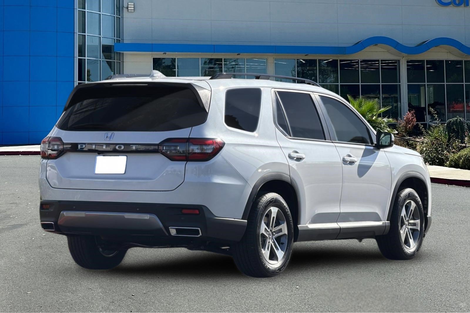 New 2026 Honda Pilot EX-L image 8