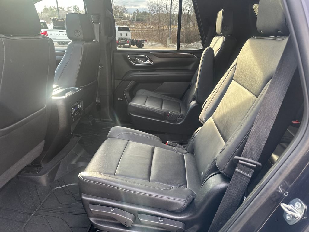 Used 2023 Chevrolet Tahoe LT w/ LT Signature Plus Package image 21