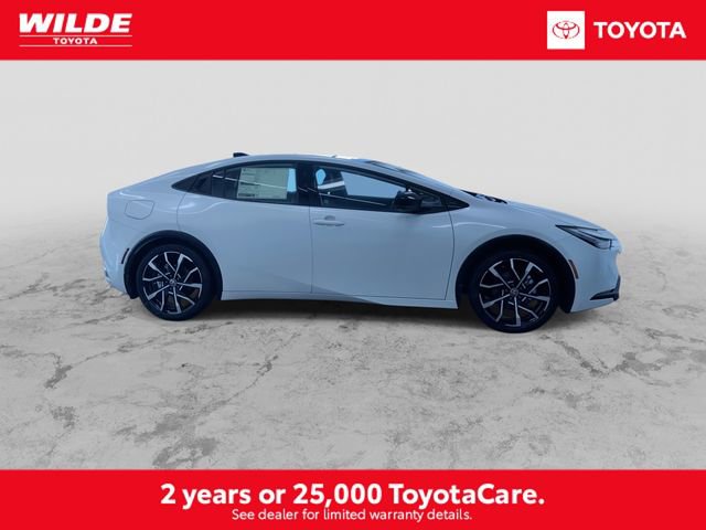 New 2026 Toyota Prius Plug-In Hybrid image 2
