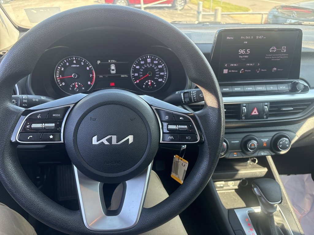 Used 2023 Kia Forte LXS image 6