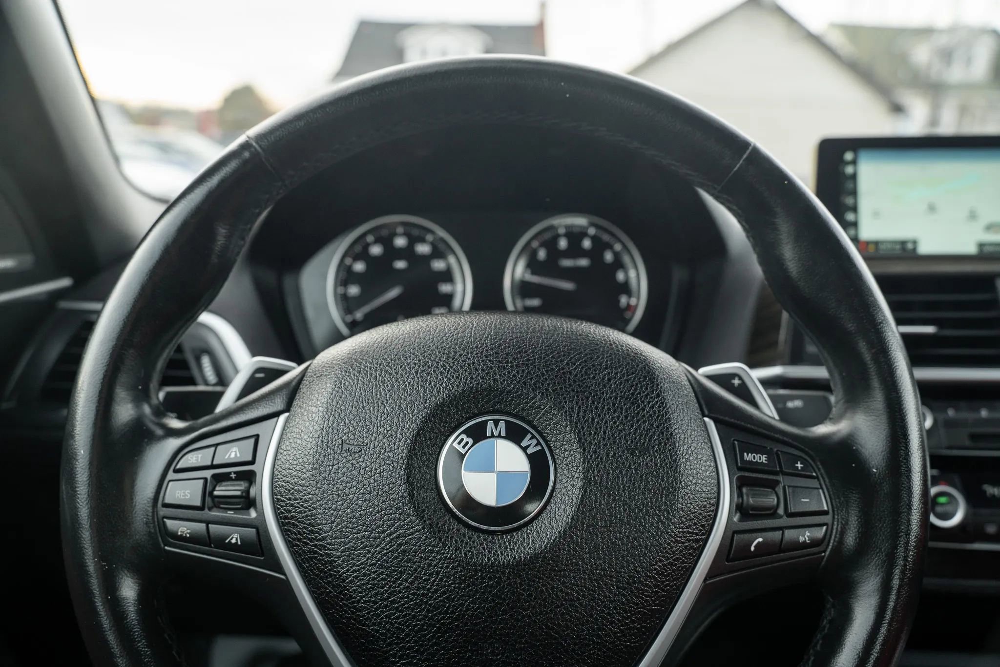 Used 2020 BMW 230i xDrive Convertible w/ Premium Package image 20