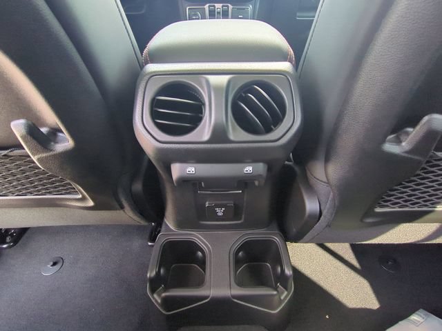 New 2026 Jeep Gladiator Rubicon AWD/4WD image 27