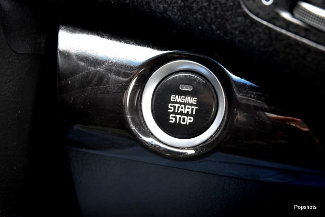 Used 2015 Kia Sorento SX image 23