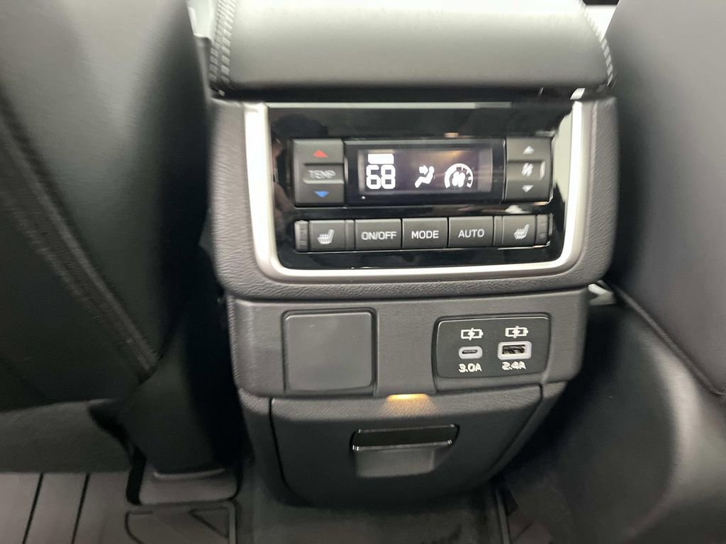 New 2026 Subaru Ascent Limited image 18