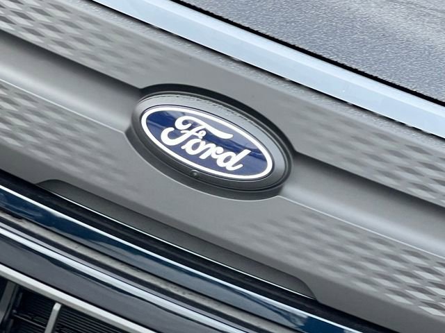 New 2025 Ford F150 Lightning XLT image 3