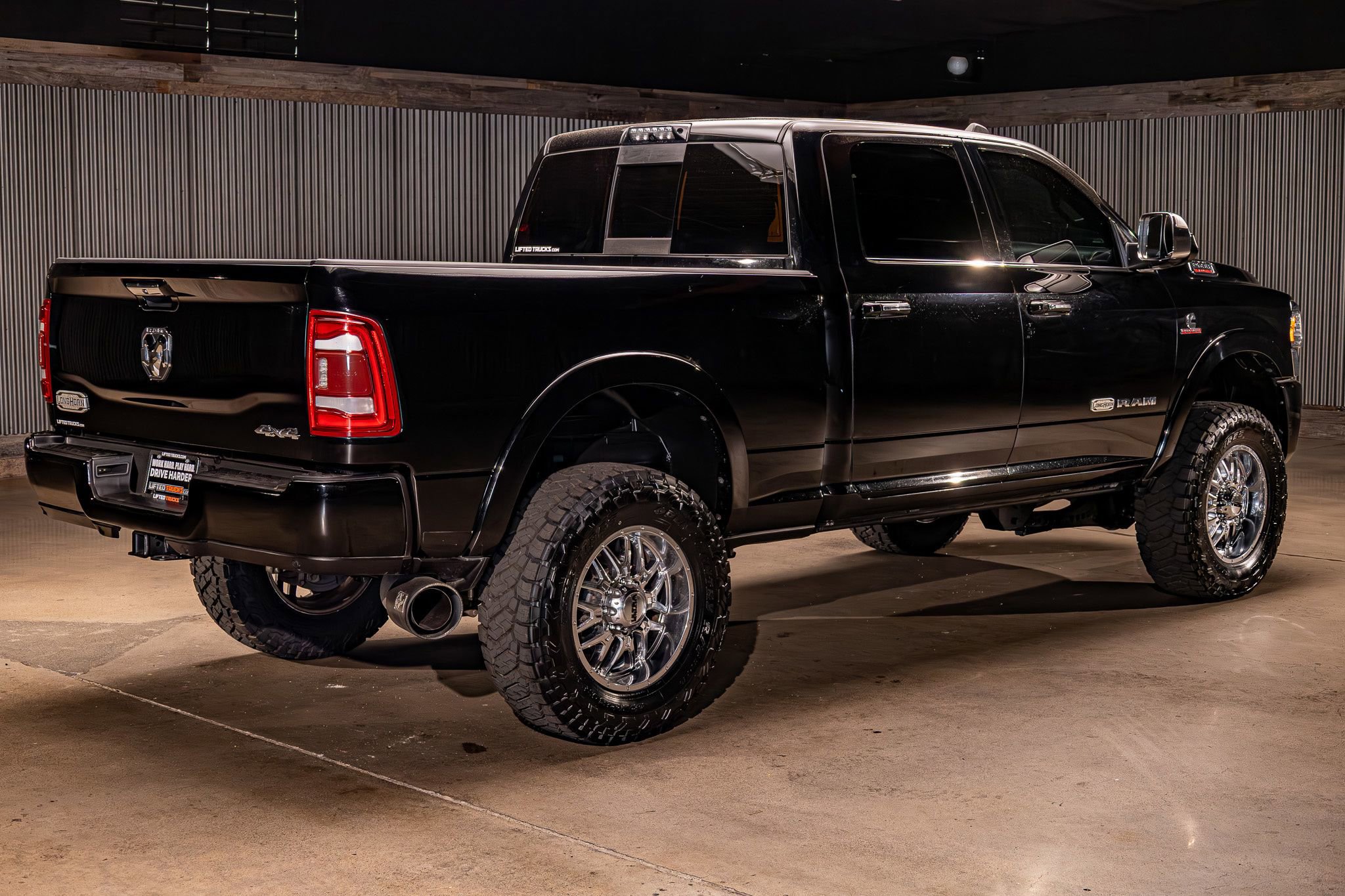 Used 2019 RAM 2500 Limited w/ Body Color Bumper Group AWD/4WD image 9
