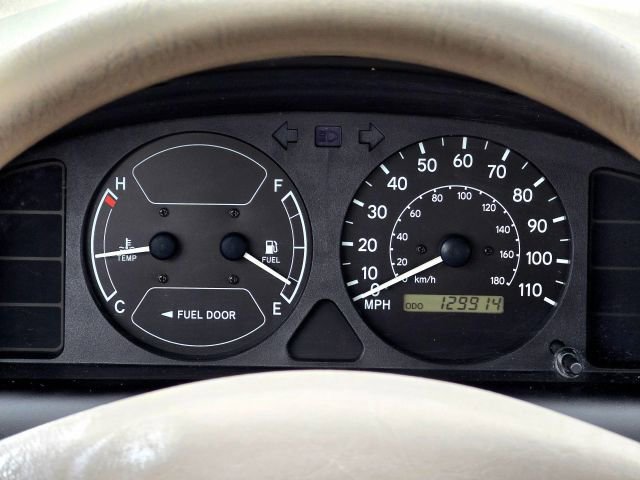 Used 2000 Toyota Corolla CE image 14