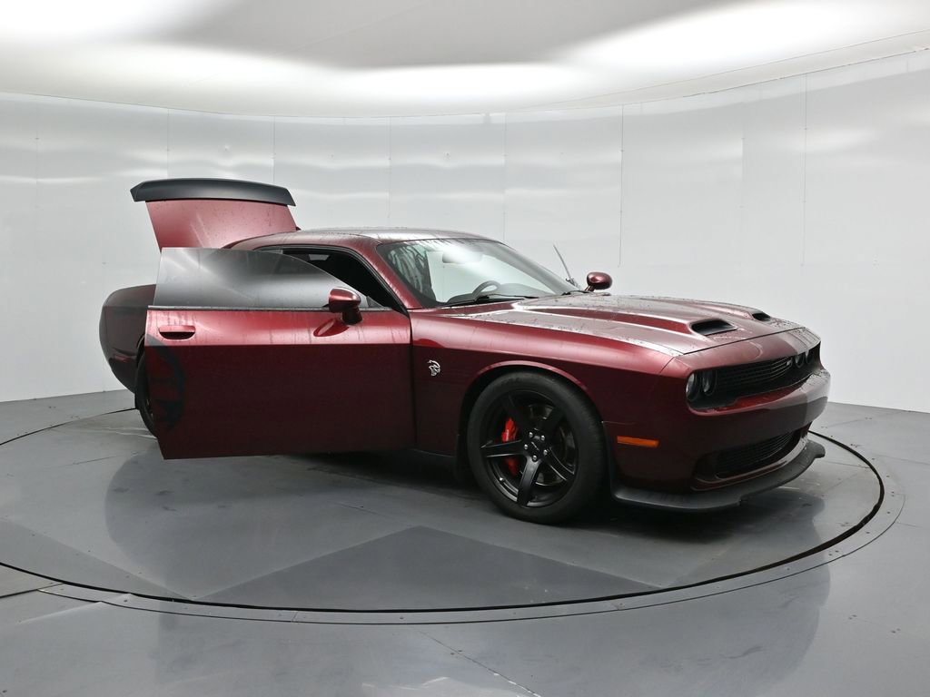 Used 2019 Dodge Challenger SRT Hellcat image 29
