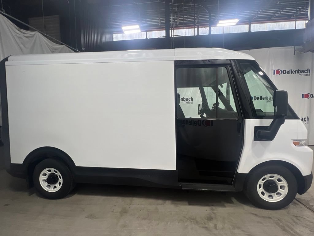 Used 2024 Chevrolet Brightdrop 400 w/ Commercial Equipment Package AWD/4WD image 6