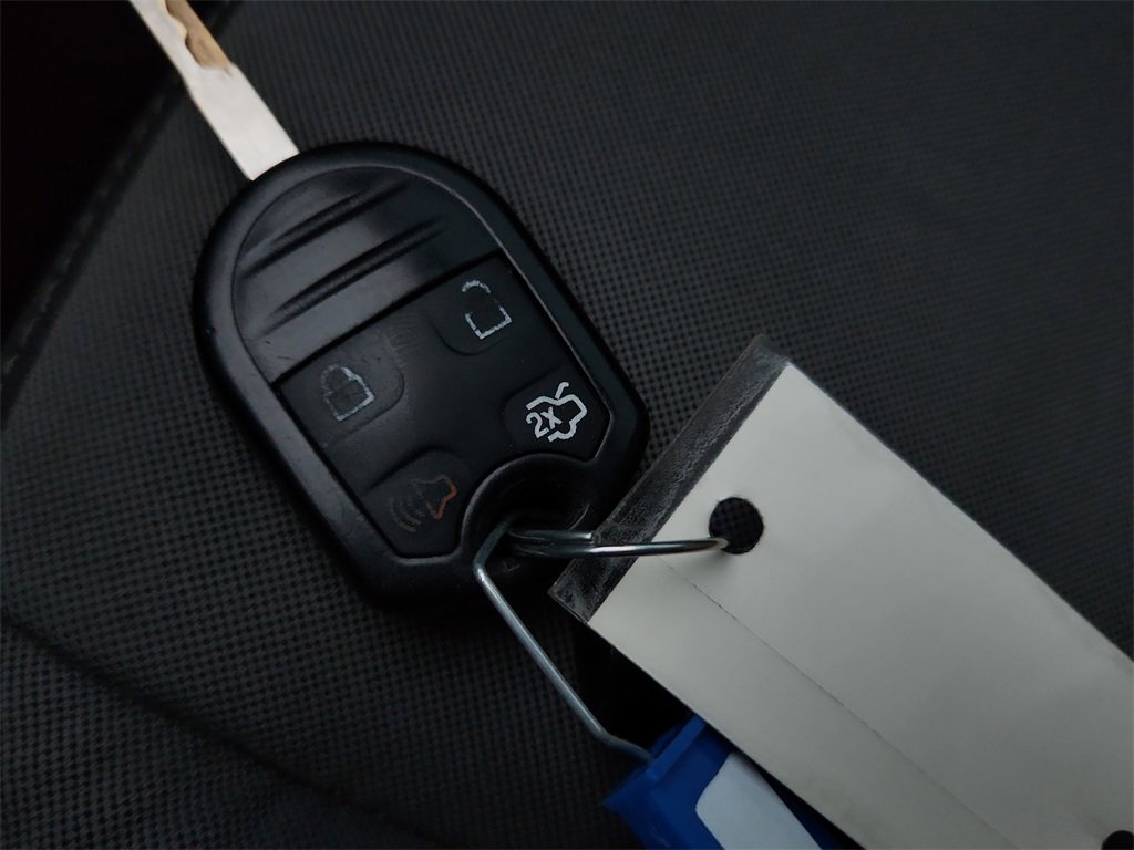 Used 2014 Ford Escape SE image 29