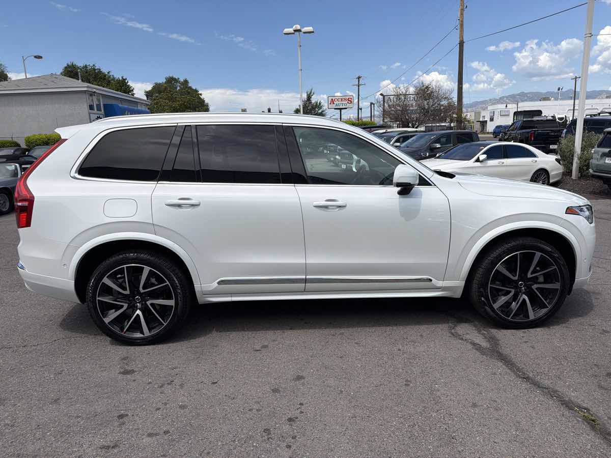 Used 2024 Volvo XC90 B6 Ultimate AWD/4WD image 6