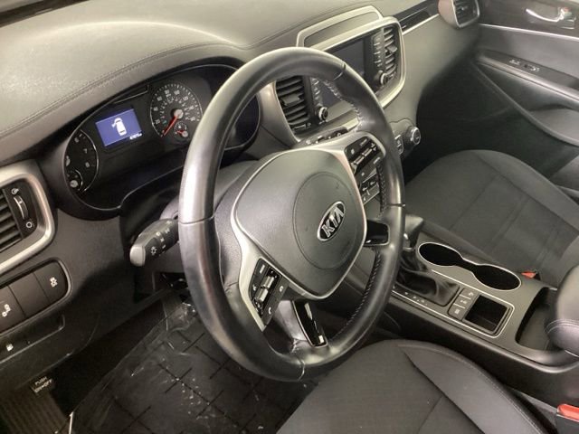 Used 2020 Kia Sorento S image 9