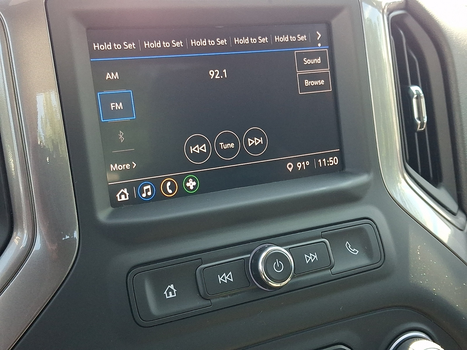 Used 2025 Chevrolet Silverado 1500 W/T RWD image 17