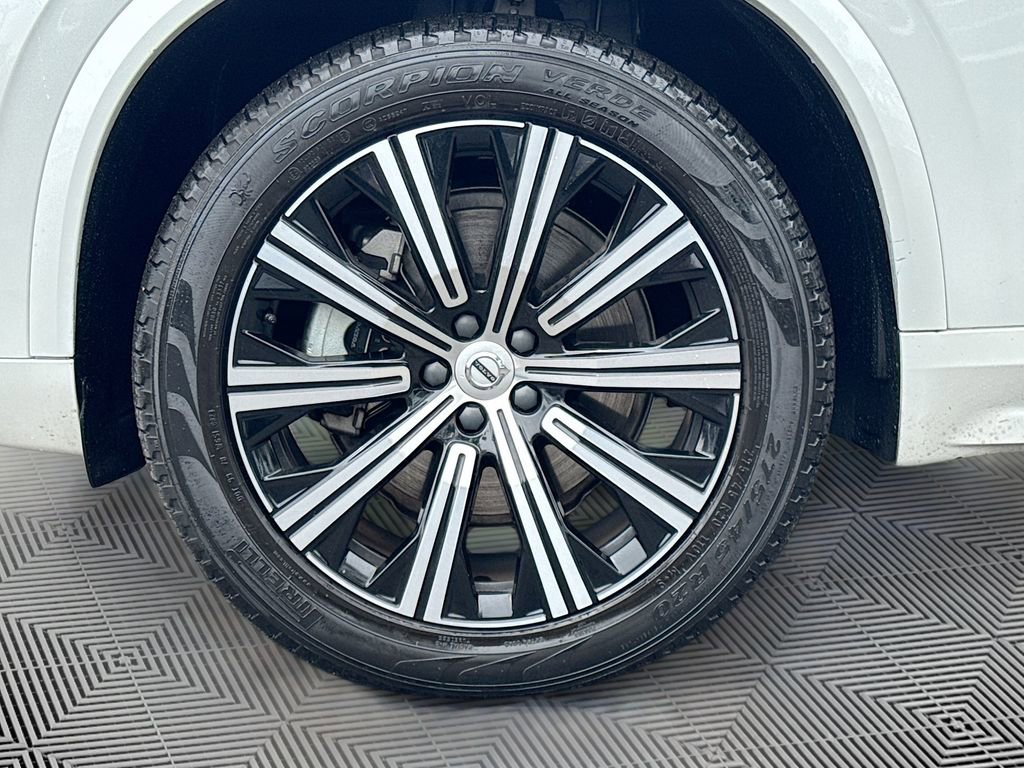 Used 2023 Volvo XC90 B5 Core w/ Protection Package image 34
