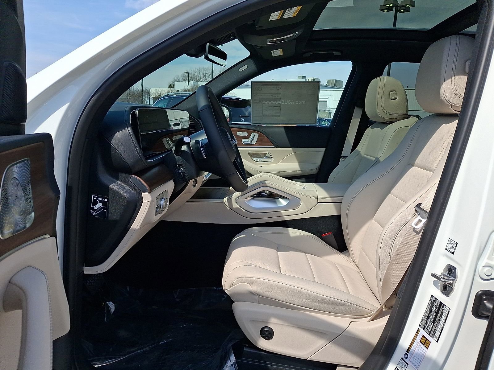 New 2026 Mercedes-Benz GLE 450 4MATIC image 9