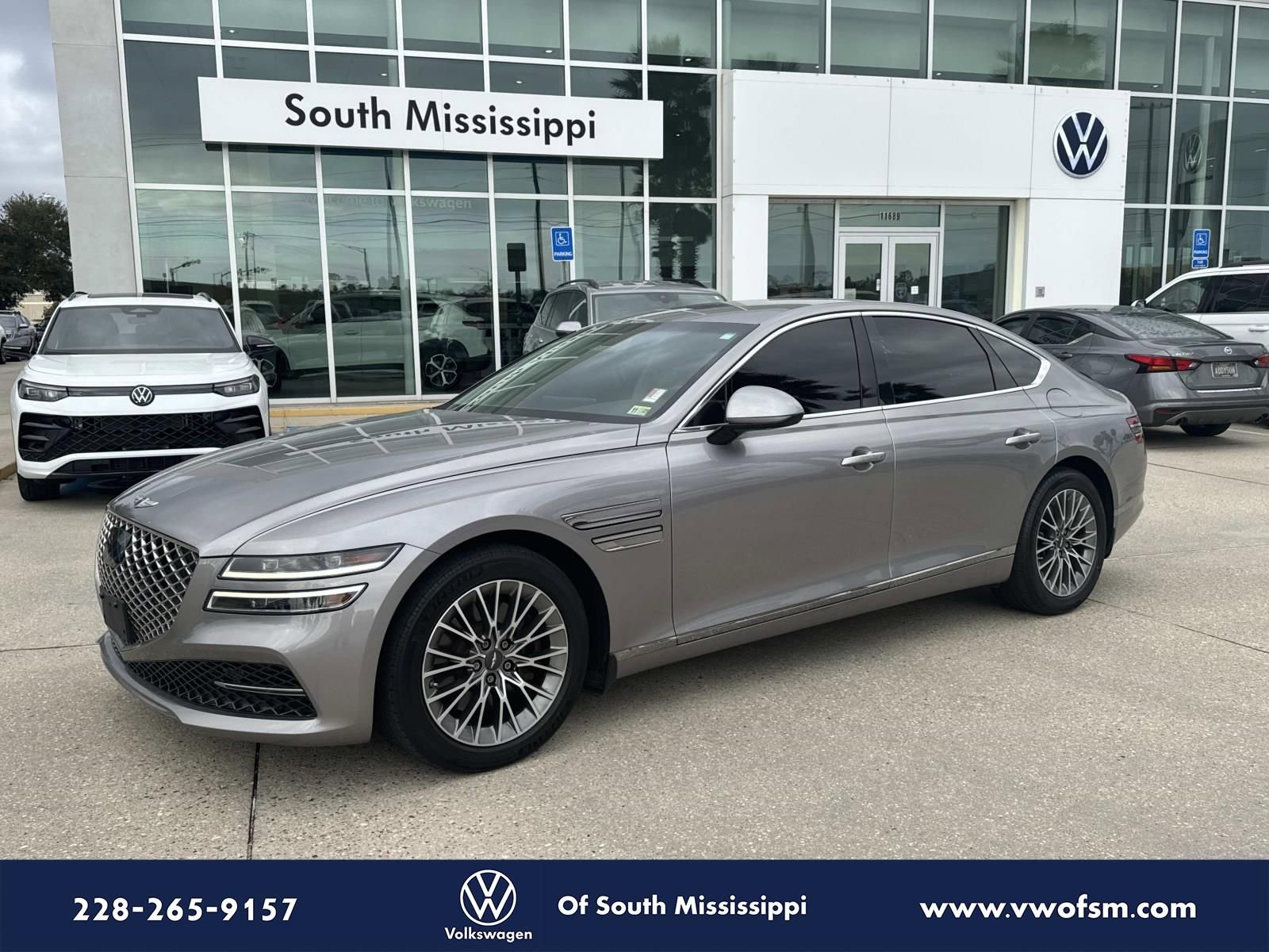 Used 2022 Genesis G80 2.5T image 1