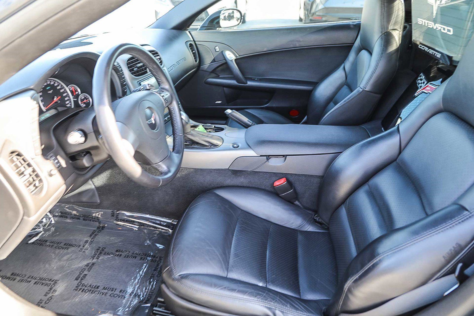 Used 2007 Chevrolet Corvette Convertible w/ Preferred Equipment Group image 16