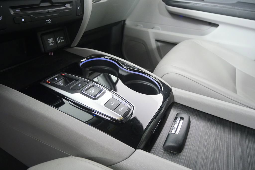 Used 2022 Honda Pilot Touring image 18