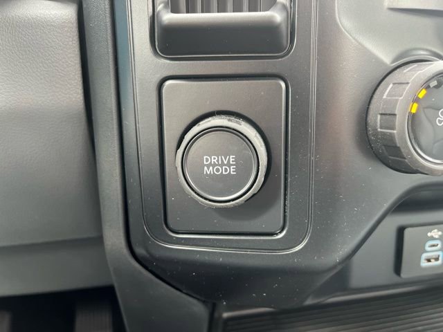New 2026 Ford F250 XL w/ F-250 >10K GVWR Package image 8