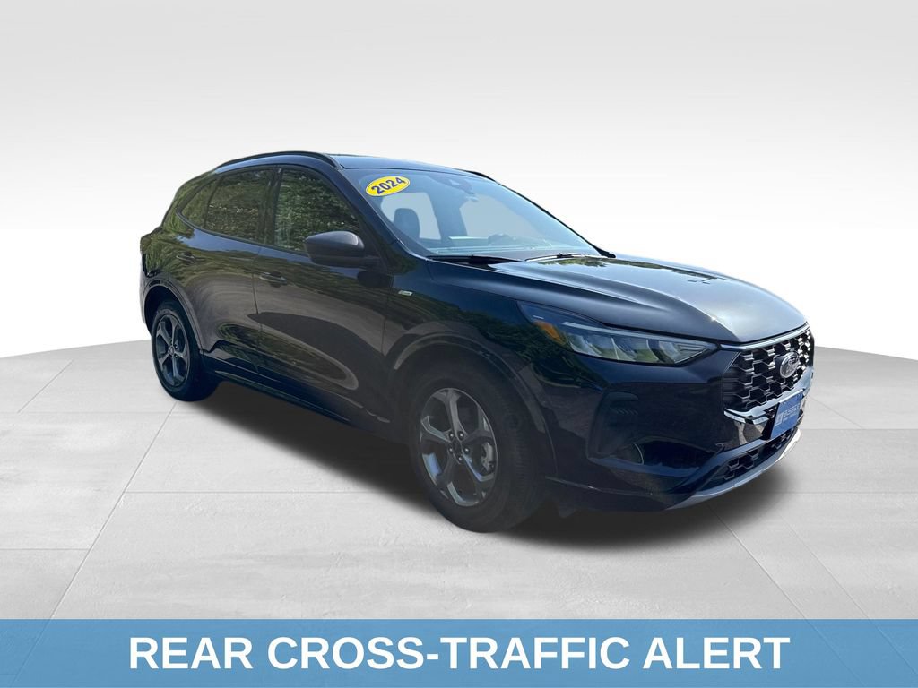 Used 2024 Ford Escape ST-Line w/ Tech Pack #1 FWD image 10