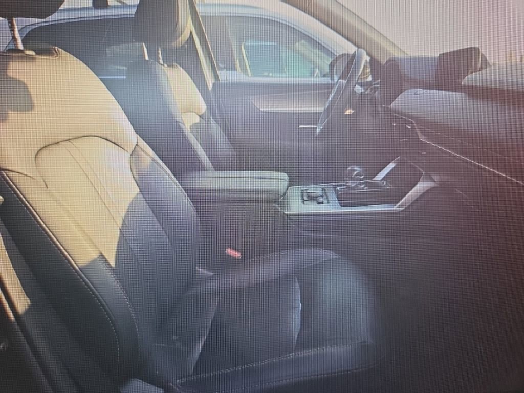 Used 2024 MAZDA CX-90 3.3 Turbo w/ Preferred Plus image 9