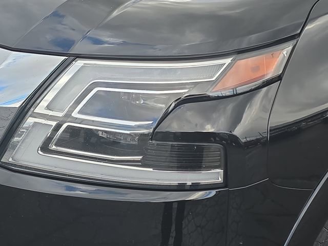 Used 2022 Nissan Armada Platinum image 34