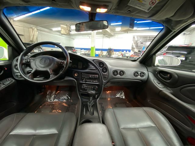 Used 2004 Pontiac Bonneville SE w/ Leather Appointment Package image 25