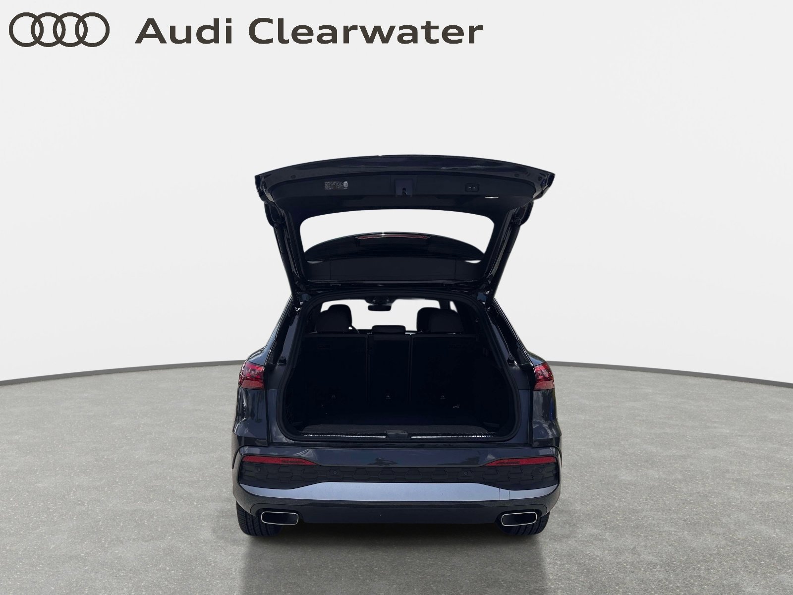 Used 2025 Audi Q5 Premium w/ Convenience Package AWD/4WD image 6