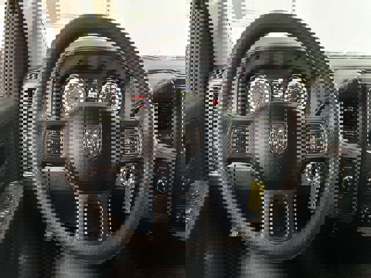 Used 2017 RAM 3500 Tradesman w/ Popular Equipment Group image 19