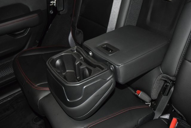 Used 2025 Jeep Wrangler Unlimited Rubicon w/ Technology Group image 47