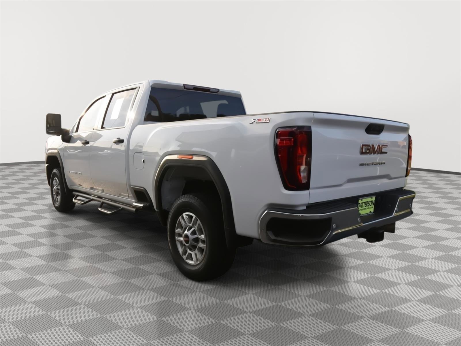 Used 2024 GMC Sierra 2500 Pro w/ 1SA Pro Safety Plus Package AWD/4WD image 4