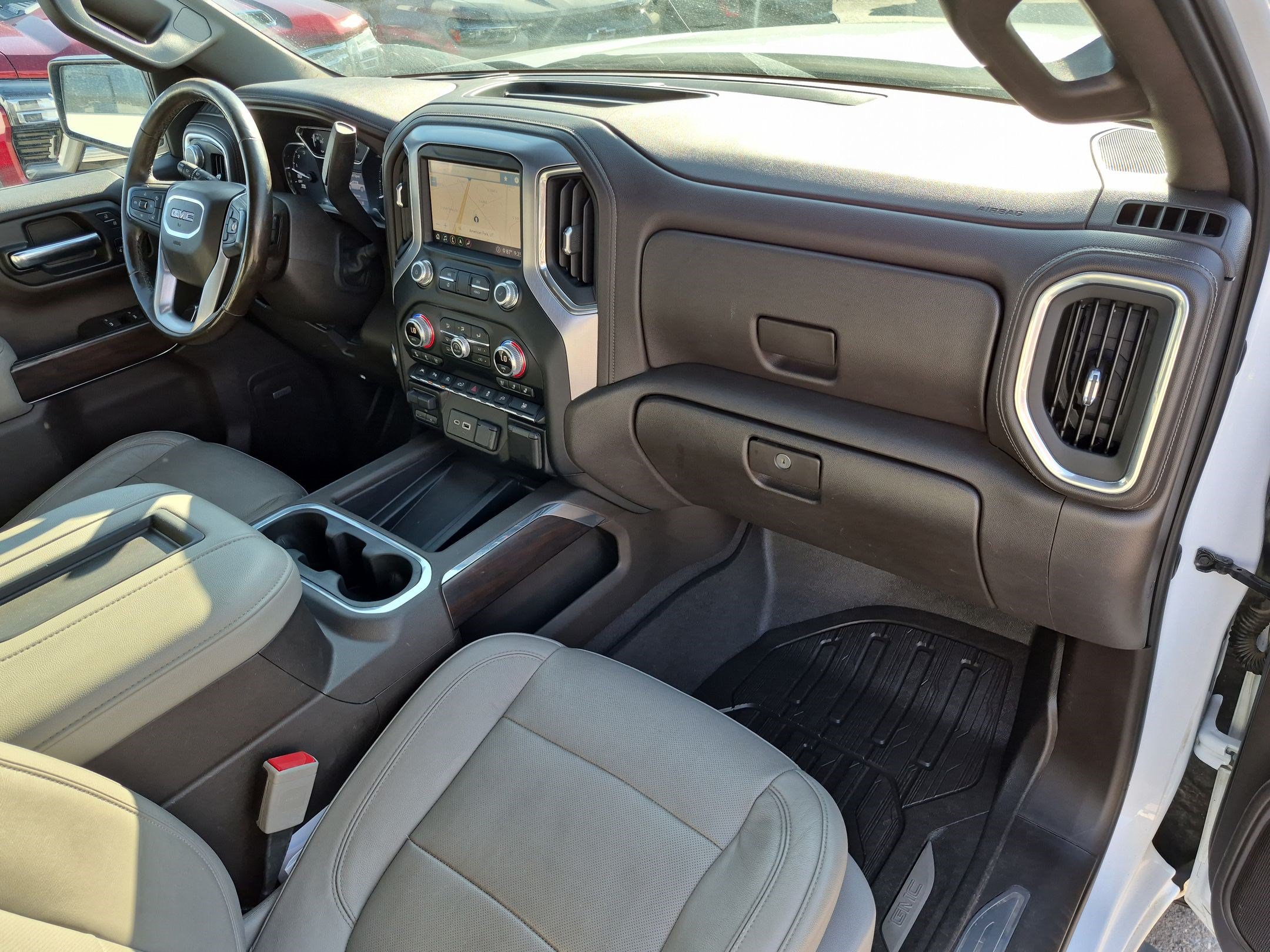 Used 2020 GMC Sierra 1500 SLT w/ SLT Convenience Package AWD/4WD image 32
