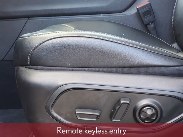 Used 2024 Jeep Grand Cherokee L Altitude AWD/4WD image 13