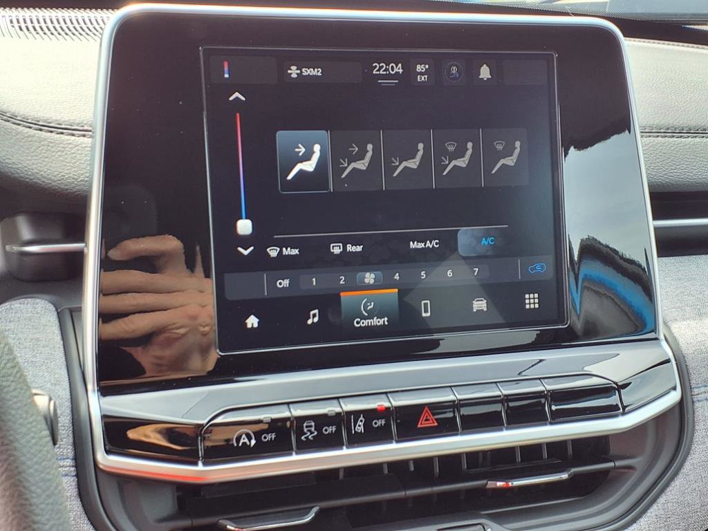 New 2025 Jeep Compass Sport image 9