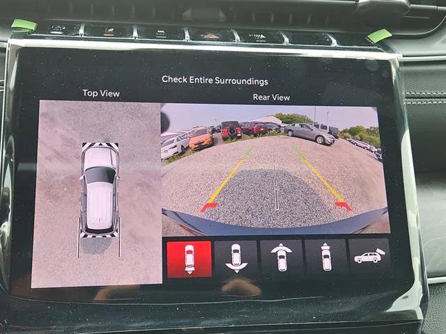 Certified 2025 Jeep Grand Cherokee L Limited w/ Luxury Tech Group II image 8