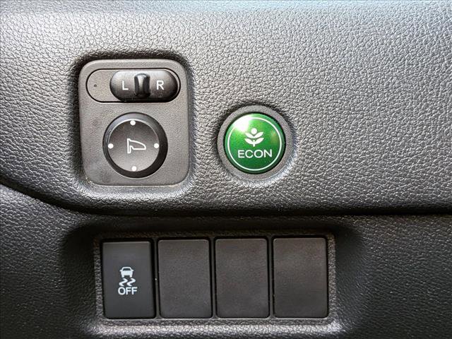 Used 2016 Honda Pilot EX-L image 11