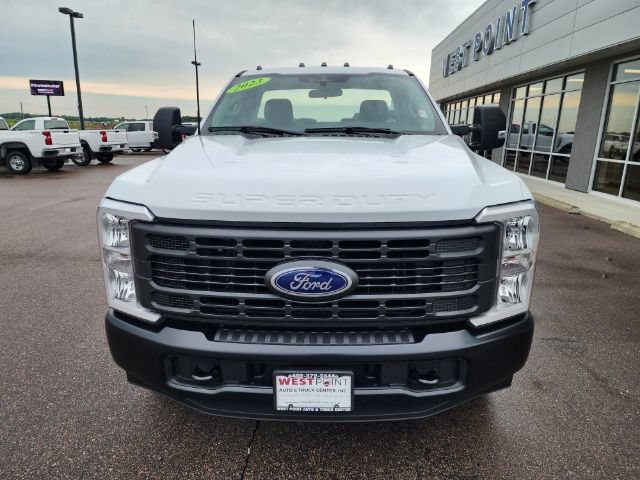 New 2023 Ford F350 XL w/ Camper Package RWD image 3
