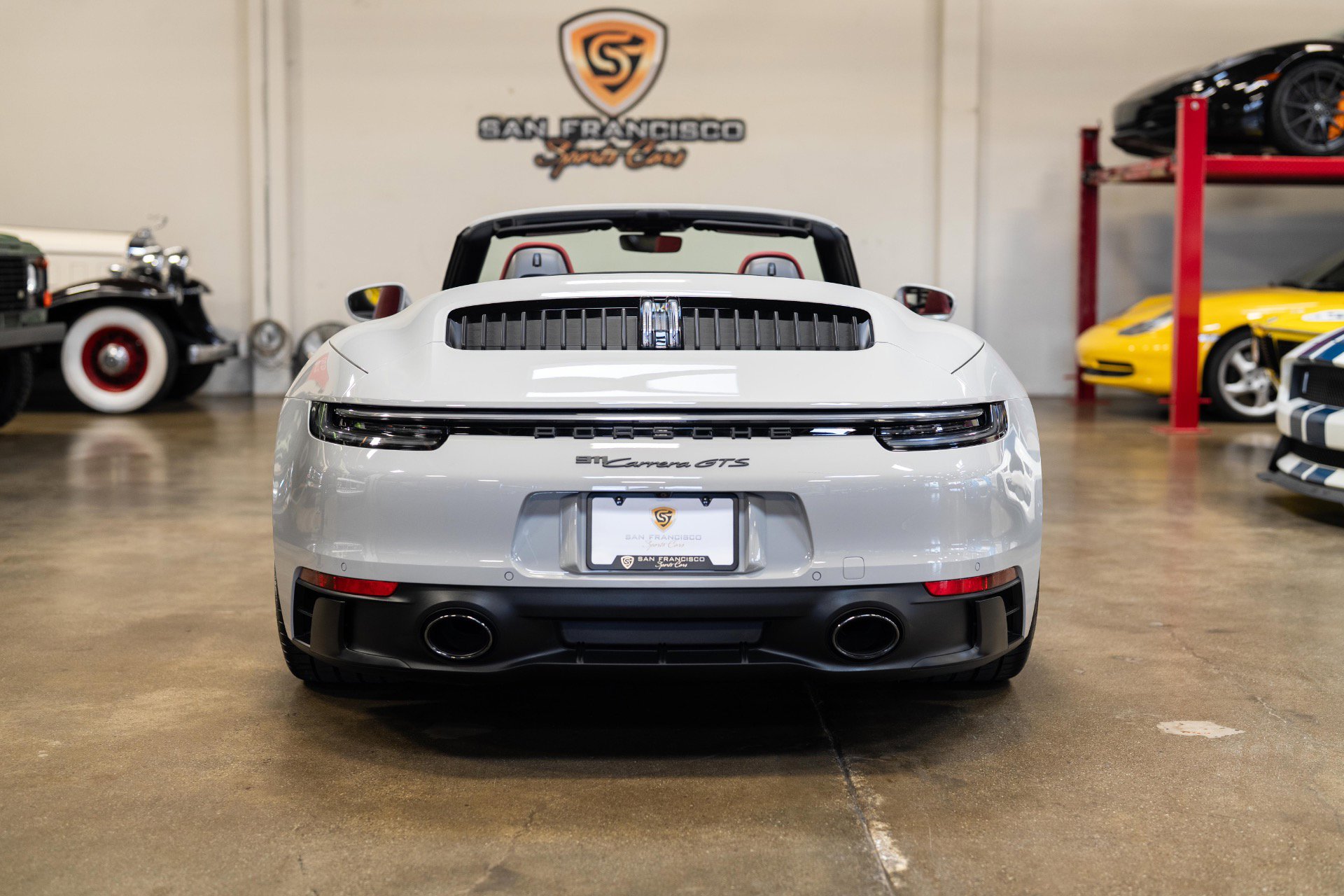 Used 2022 Porsche 911 Carrera GTS RWD image 10