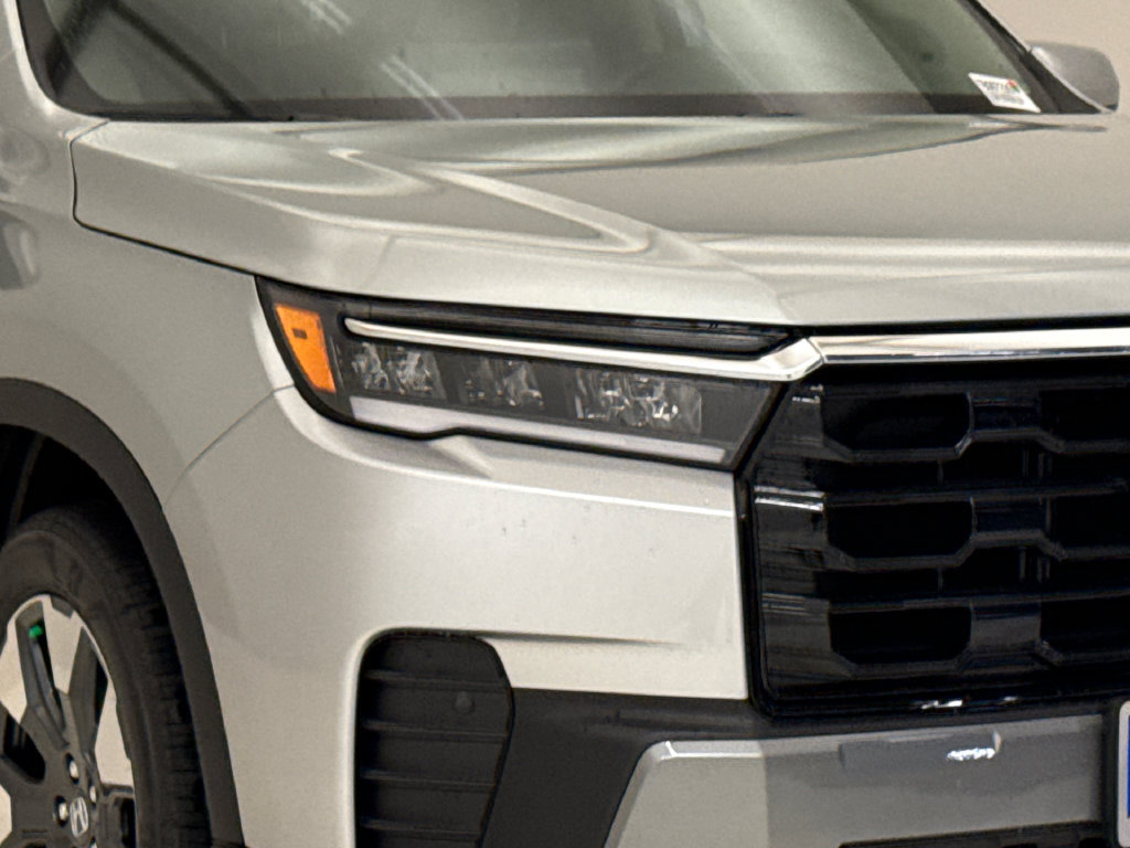 New 2026 Honda Pilot Elite image 5