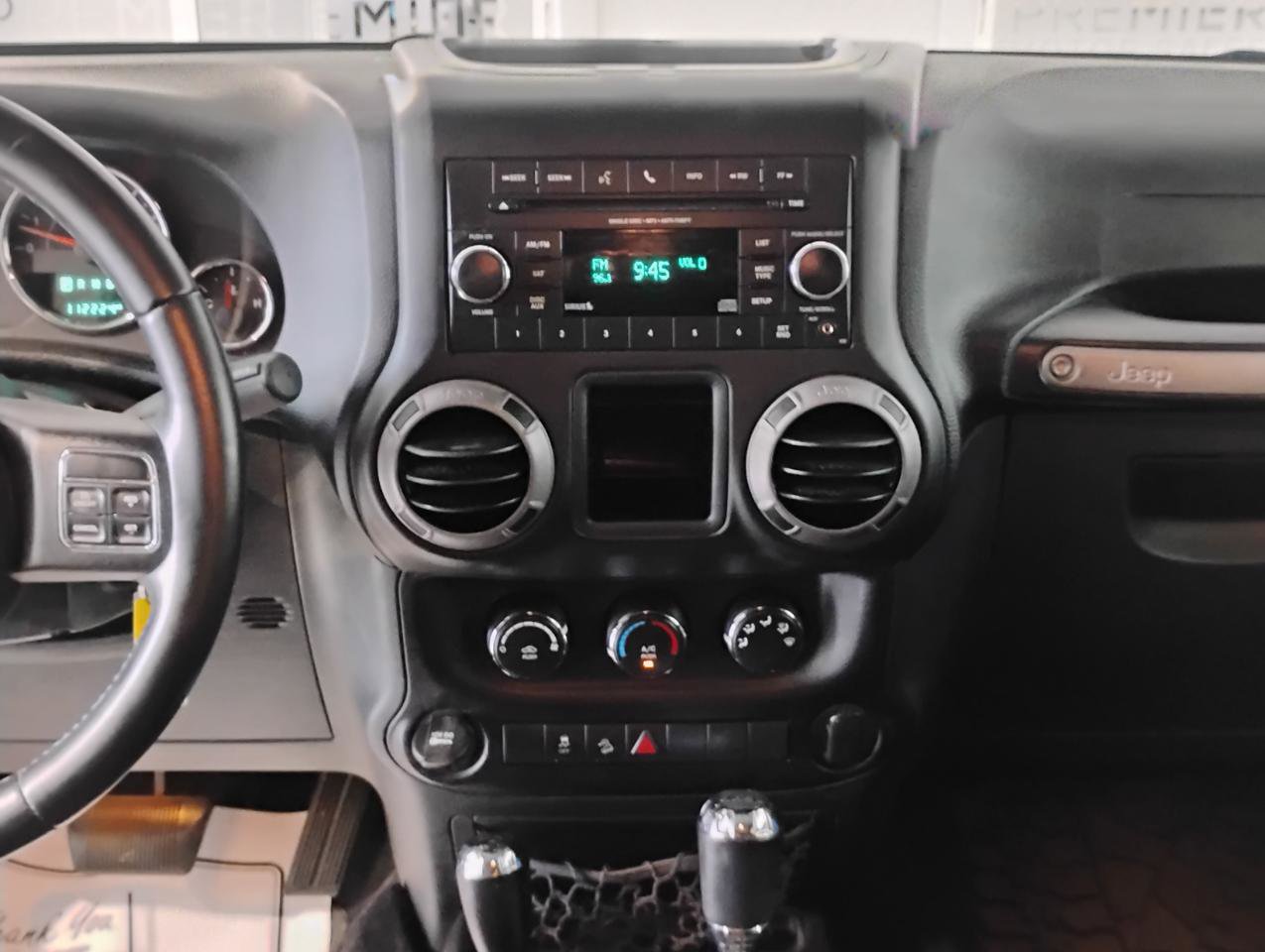 Used 2015 Jeep Wrangler Sport image 43