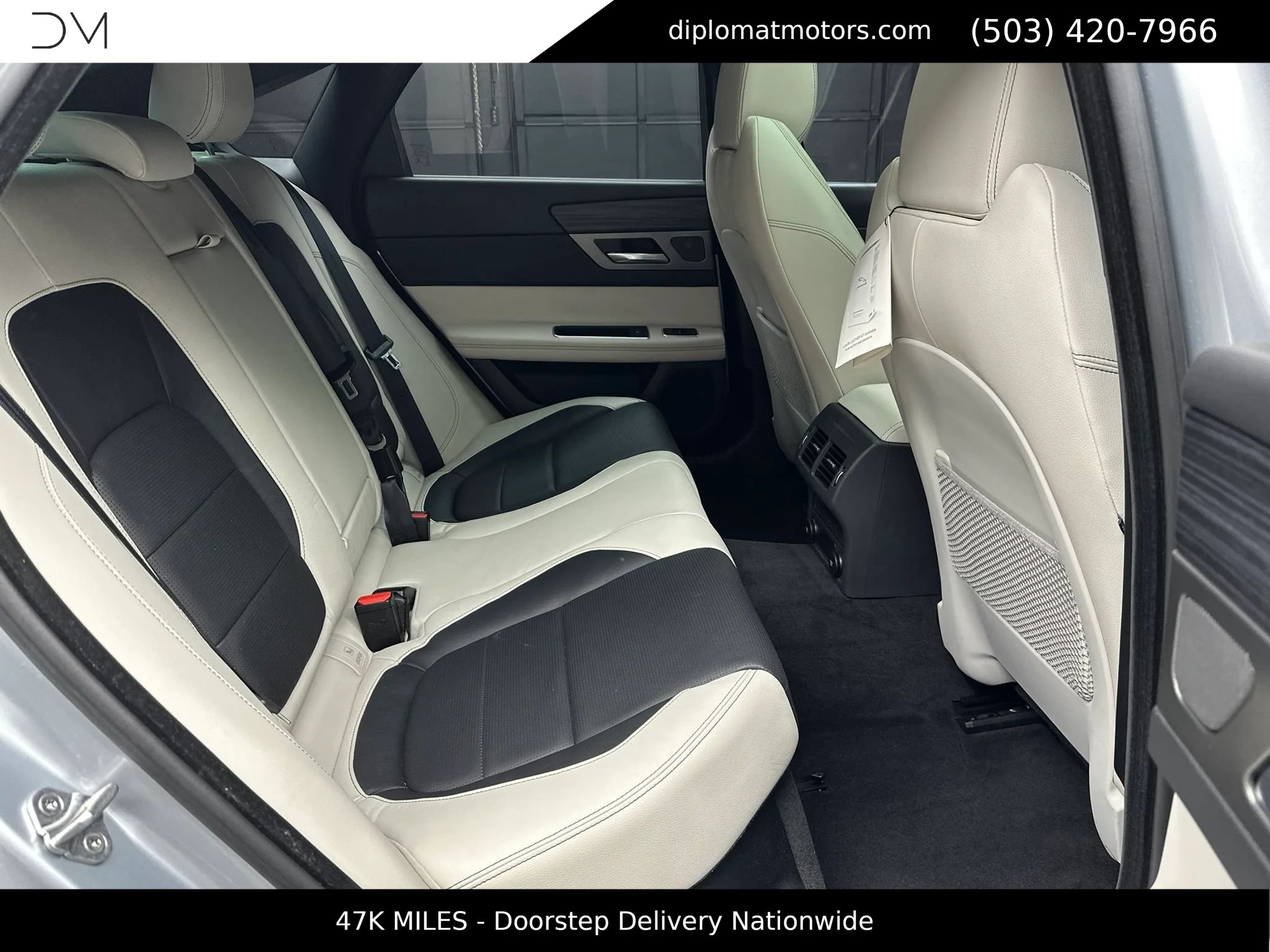 Used 2018 Jaguar XF S RWD image 21